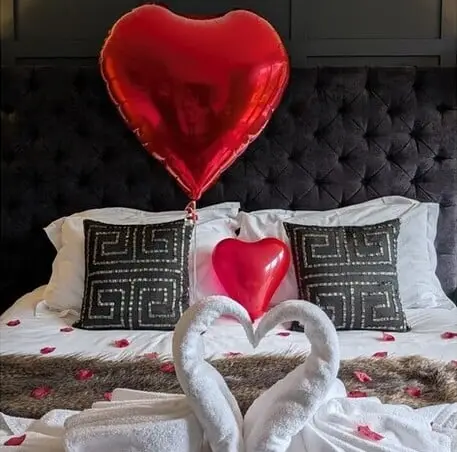 Rose Petals - £15, Balloons - £15